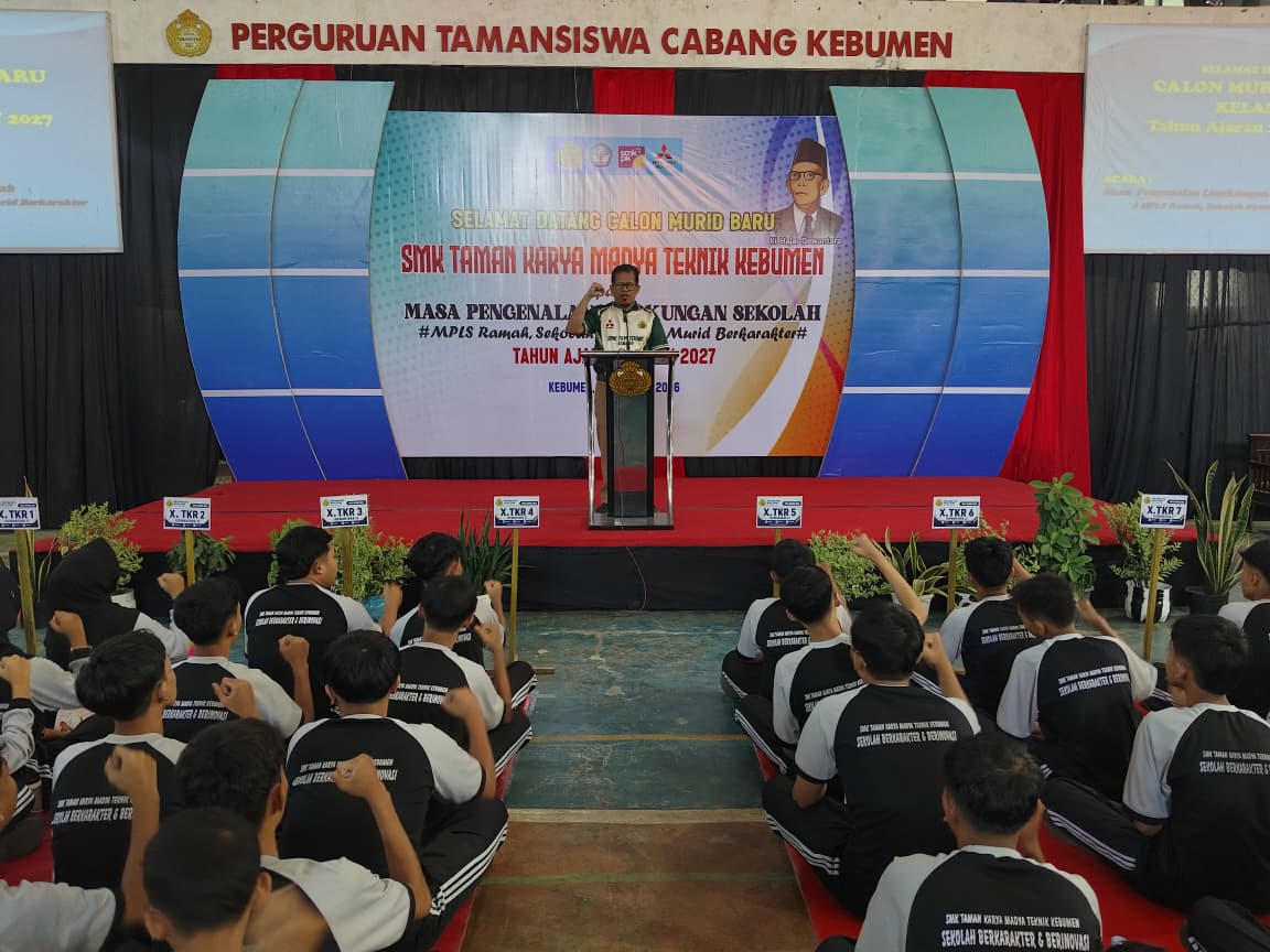 MPLS Ramah SMK Taman Karya Madya Teknik Kebumen Tanamkan Karakter Positif bagi Murid Baru