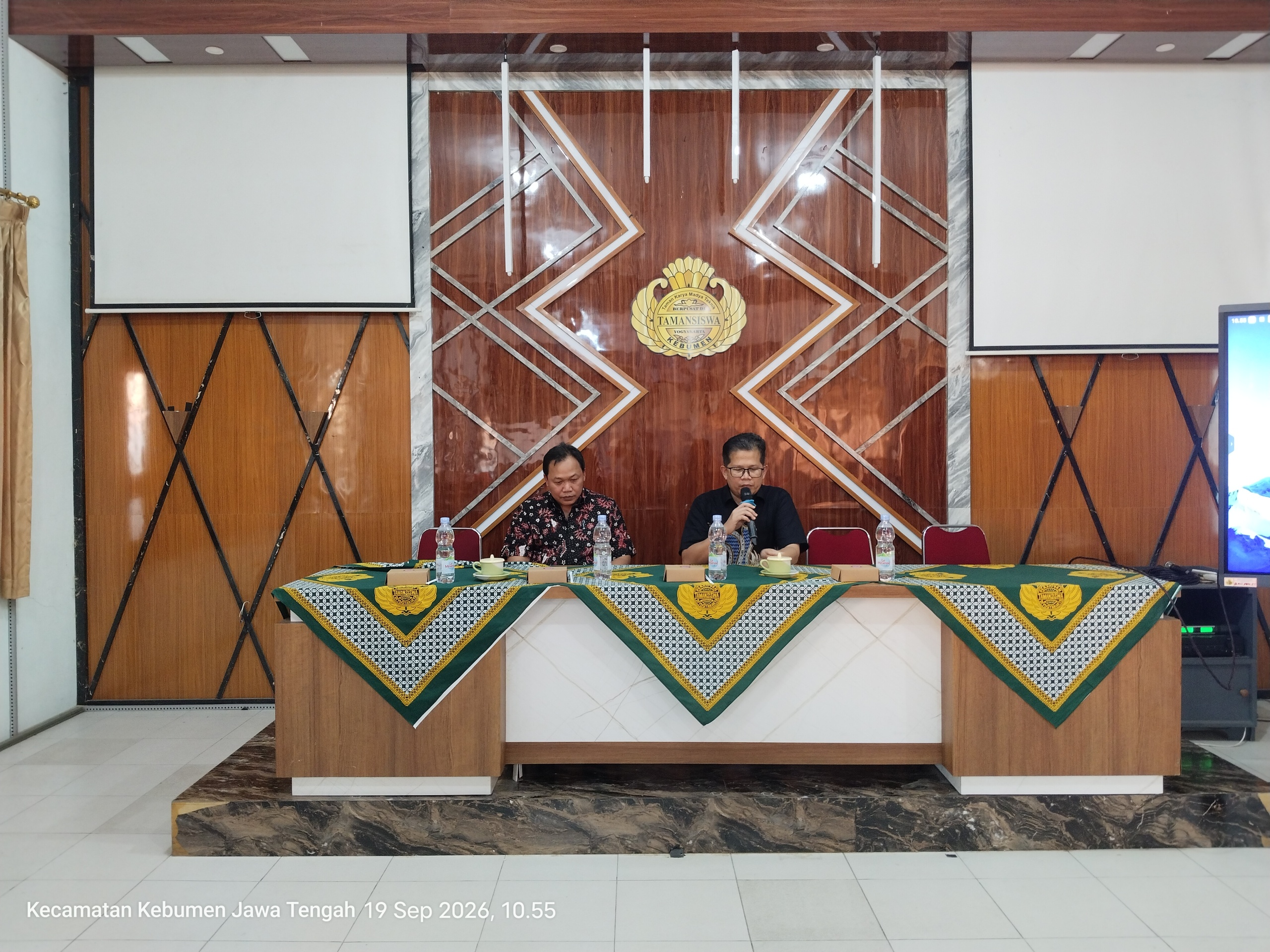 Kunjungan Kerja Sekretaris DPRD Provinsi Jawa Tengah ke SMK Taman Karya Madya Teknik Kebumen